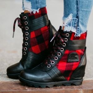 Sorel Lexie Ankle Boot Red Black Buffalo Plaid Size 8.5